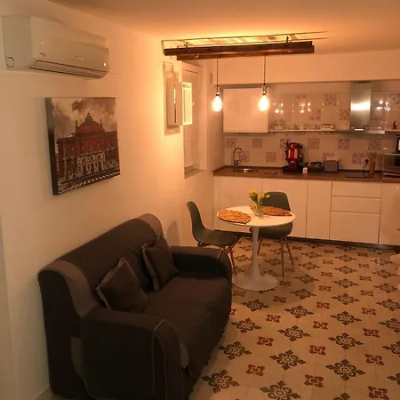 Διαμέρισμα Vintage *